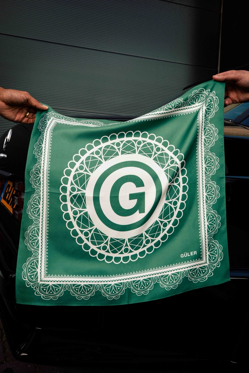 Güler silk bandana